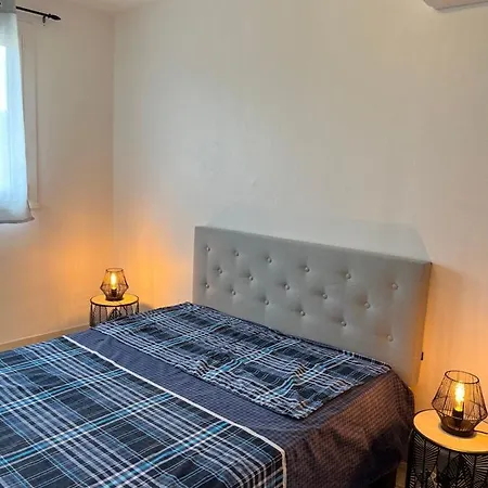 Hébergement de vacances Maison Charmante Ideale Pour Des Sur La Cote D'azur Antibes